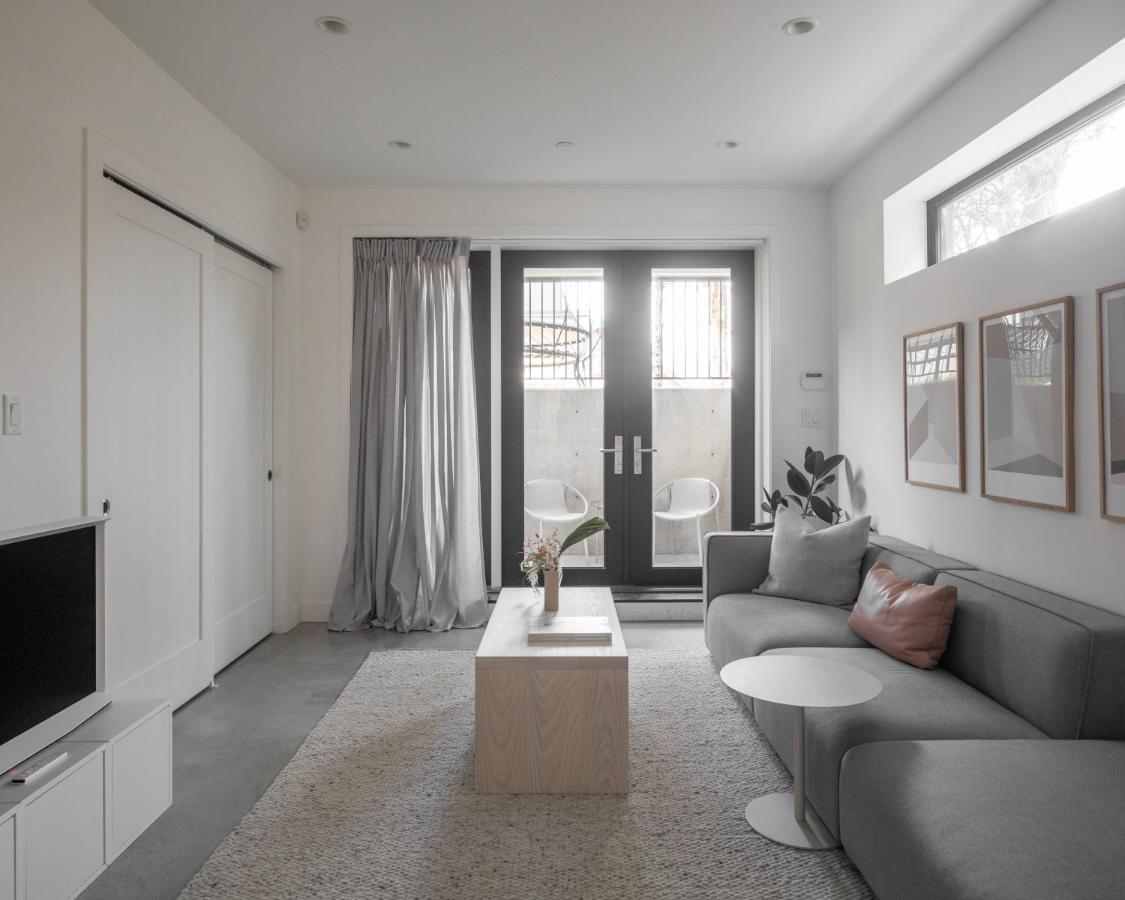 Welcome To Kinn Apartment - Lovely One Bedroom Vancouver Zewnętrze zdjęcie